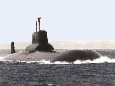 Тяжелый атомный подводный крейсер с баллистическими ракетами проекта 941 "Тайфун":